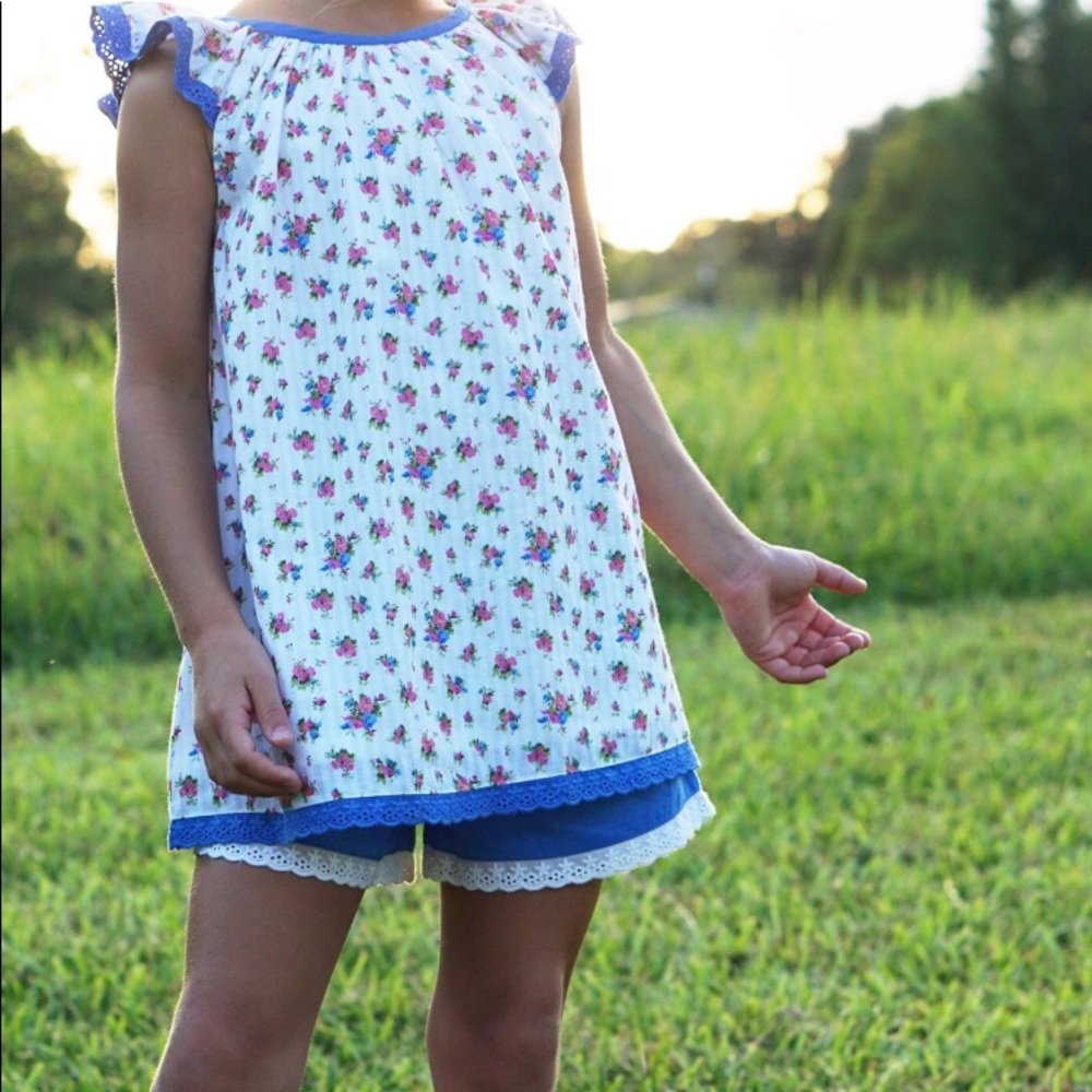Well dressed Wolf Skye floral tunic set